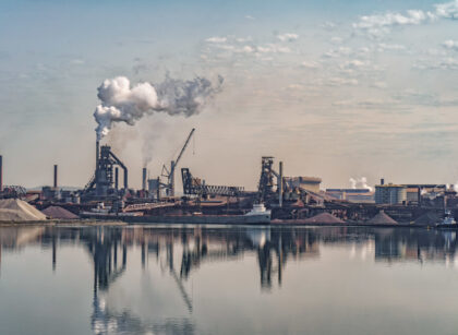 Jakie są korzyści stosowania ochrony przed zużyciem instalacji przemysłowych?